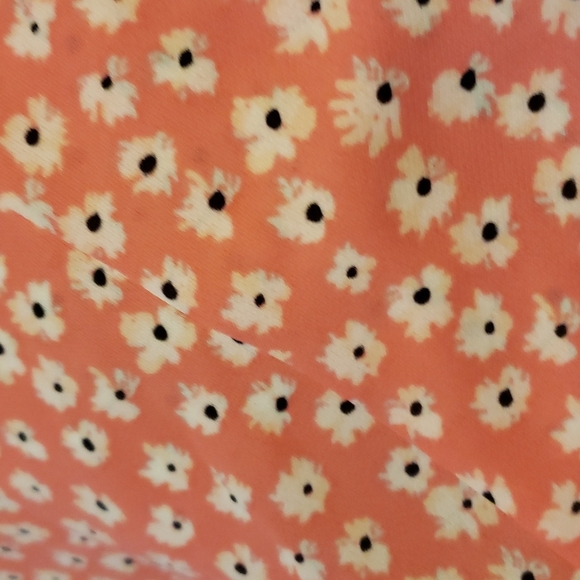 *LAST CALL* ELLE cute top - Picture 3 of 3